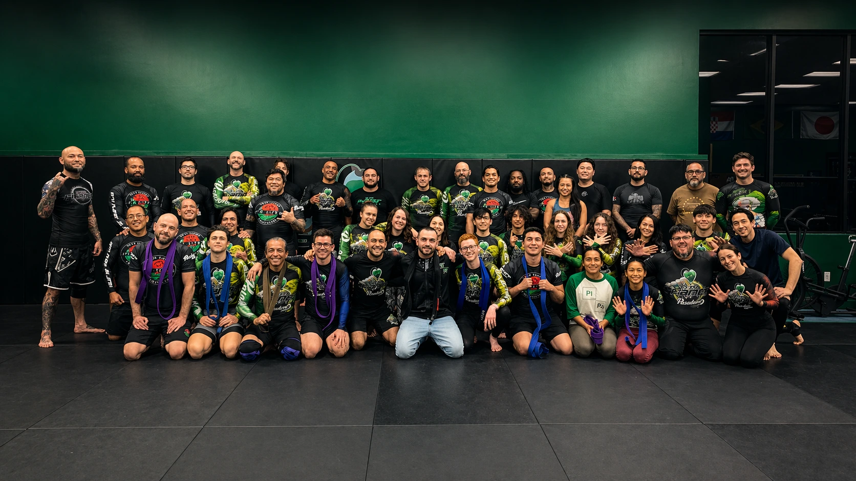 10th Planet Pasadena Adult All-Levels class — the full team on the mats